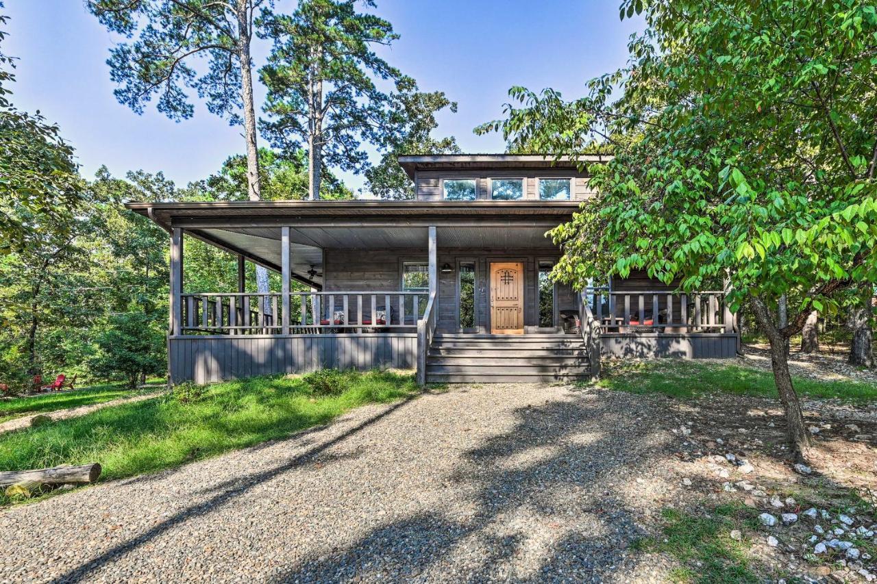 Luxe Broken Bow With Tesla Charging Station Holiday home