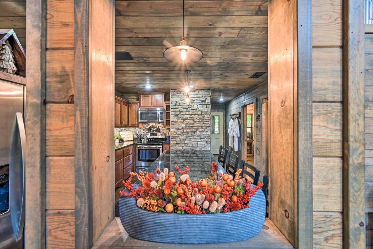 Holiday home Luxe Broken Bow With Tesla Charging Station Stephens Gap
