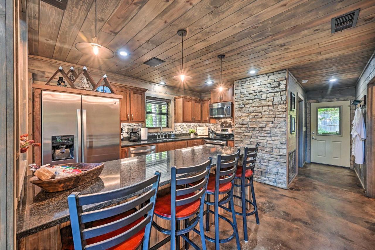 Holiday home Luxe Broken Bow With Tesla Charging Station Stephens Gap
