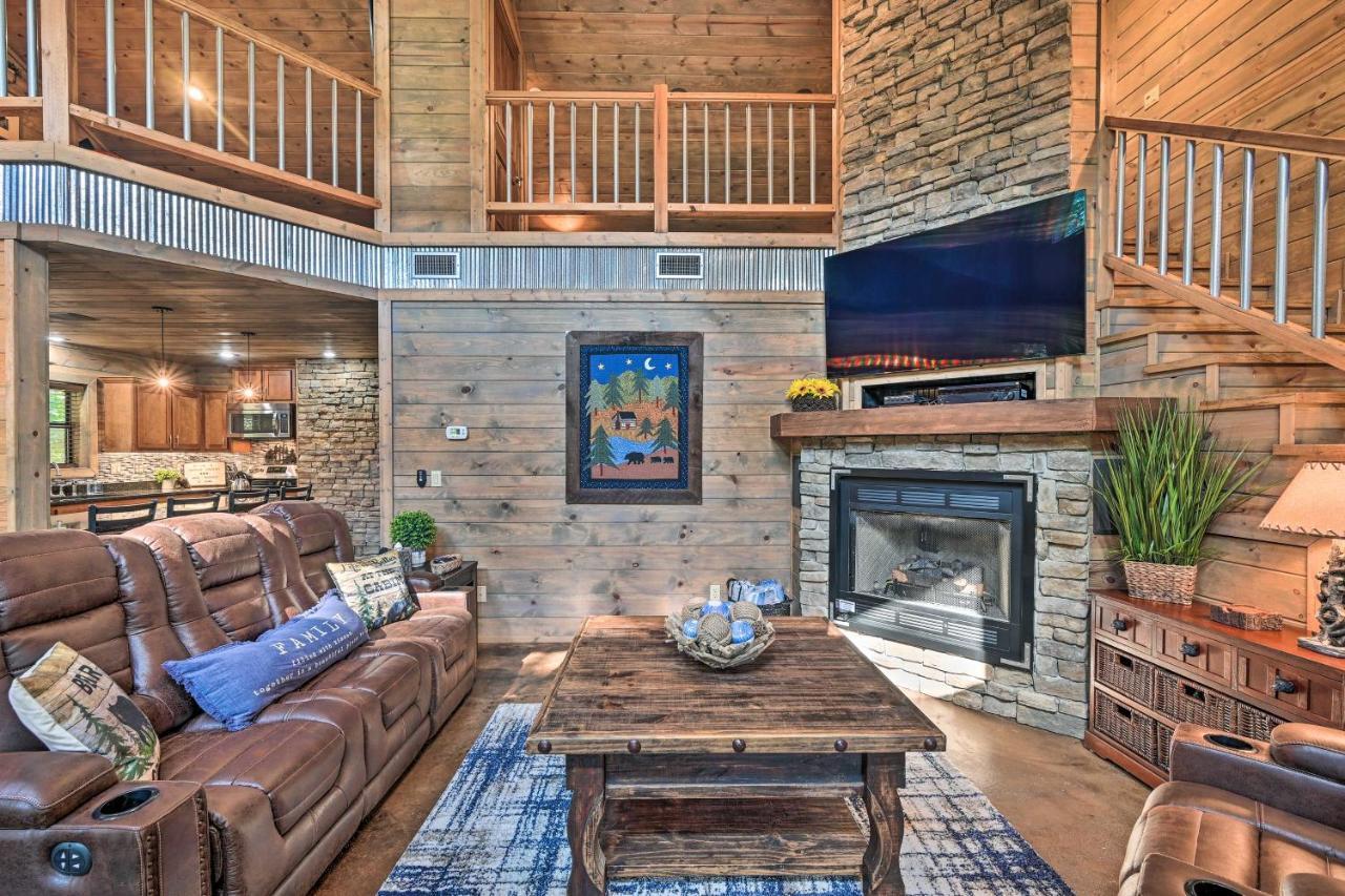 Holiday home Luxe Broken Bow With Tesla Charging Station Stephens Gap