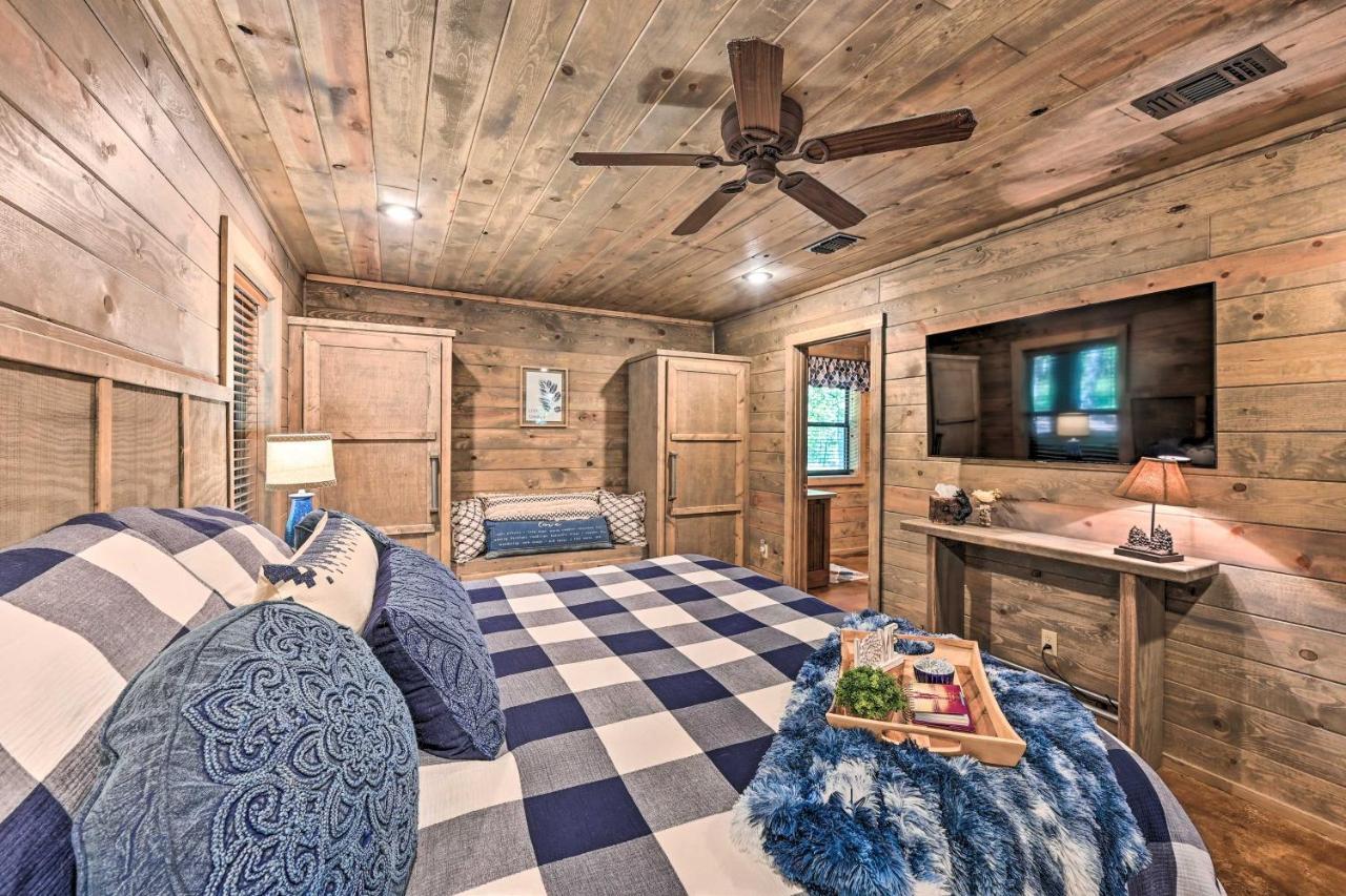 Luxe Broken Bow With Tesla Charging Station Holiday home