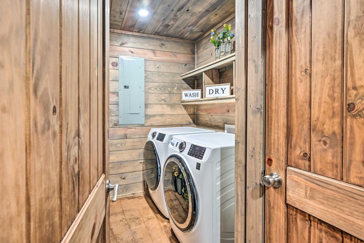 Luxe Broken Bow With Tesla Charging Station Holiday home *