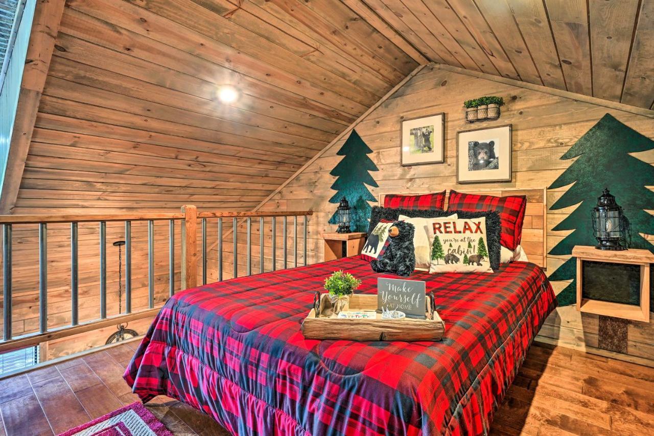 Luxe Broken Bow With Tesla Charging Station Holiday home Stephens Gap